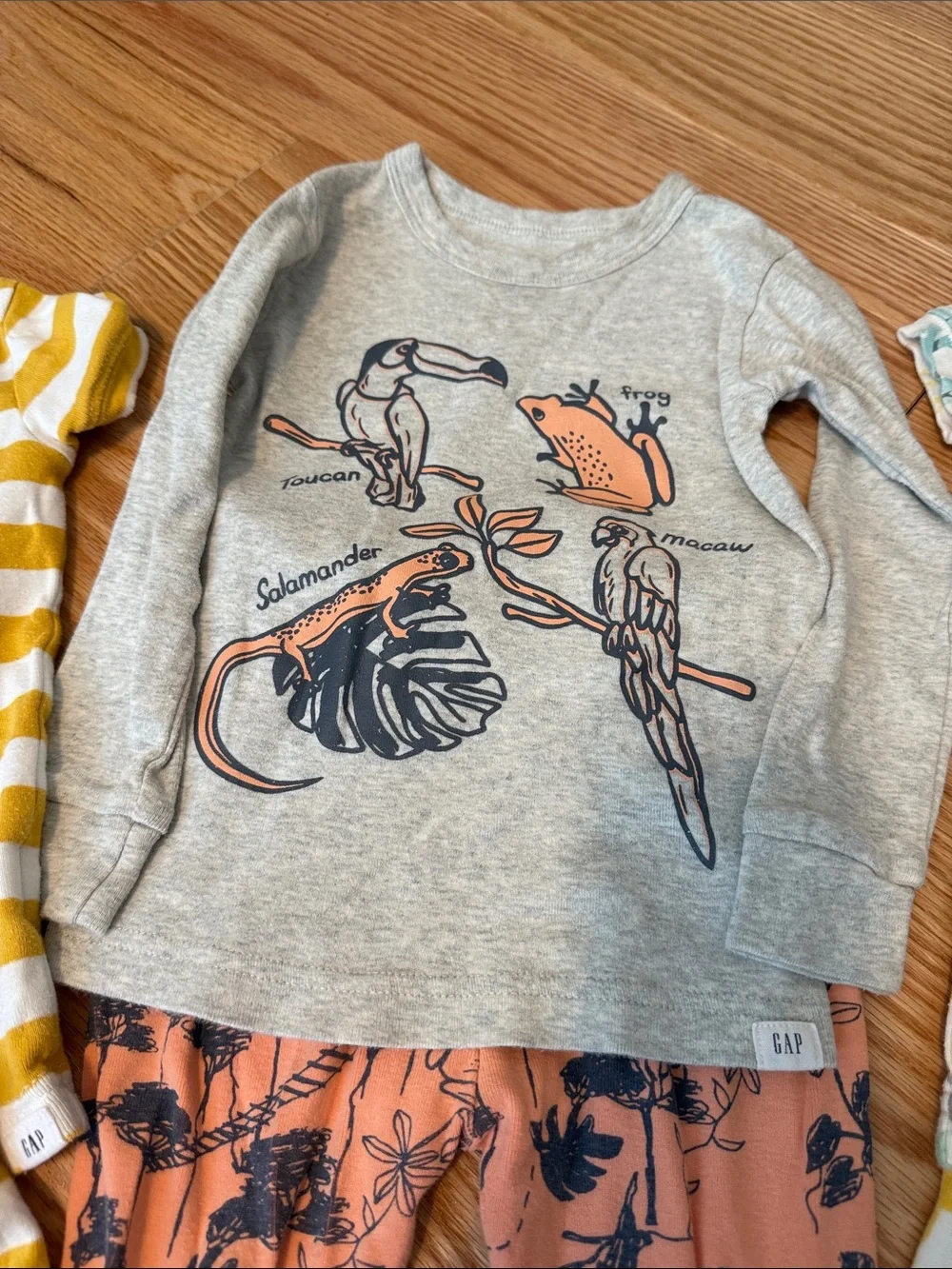 GAP Kids Yellow & White Striped Crab Short Sleeve Pajama Top